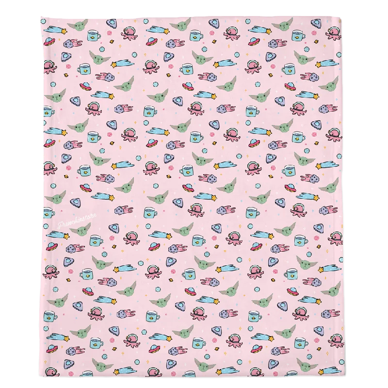 Frenchie Blanket | Frenchiestore | The Child on Pink