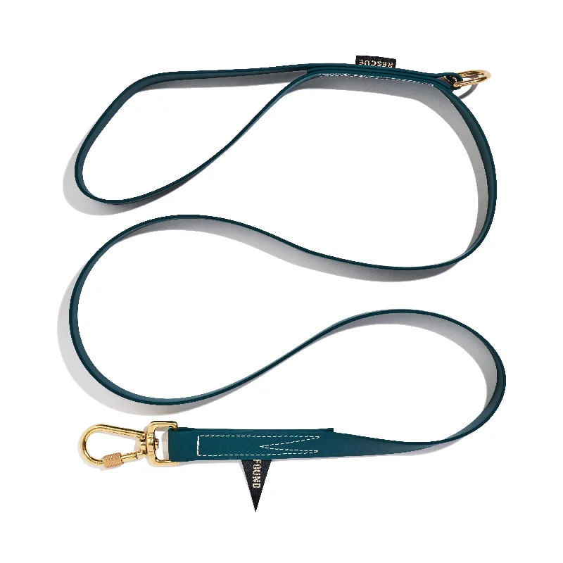 Water Resistant Standard 5ft Leash, Hunter Green | Found My Animal